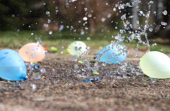 Ilmapalloja ja vesipisaroita